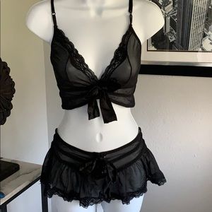 Sexy black boutique lace set